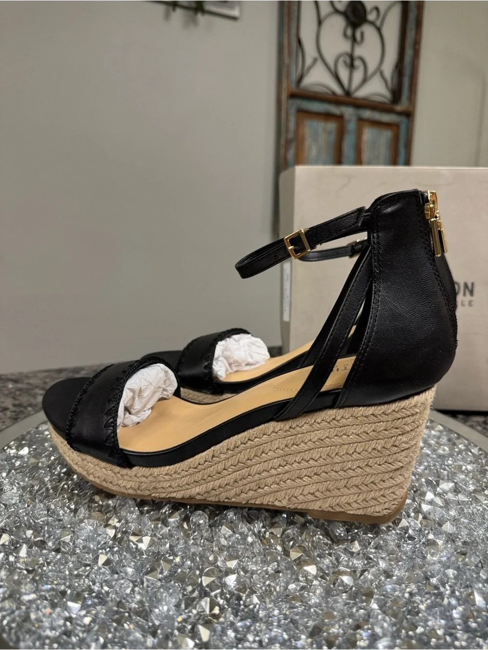 Reaction Kenneth Cole new box